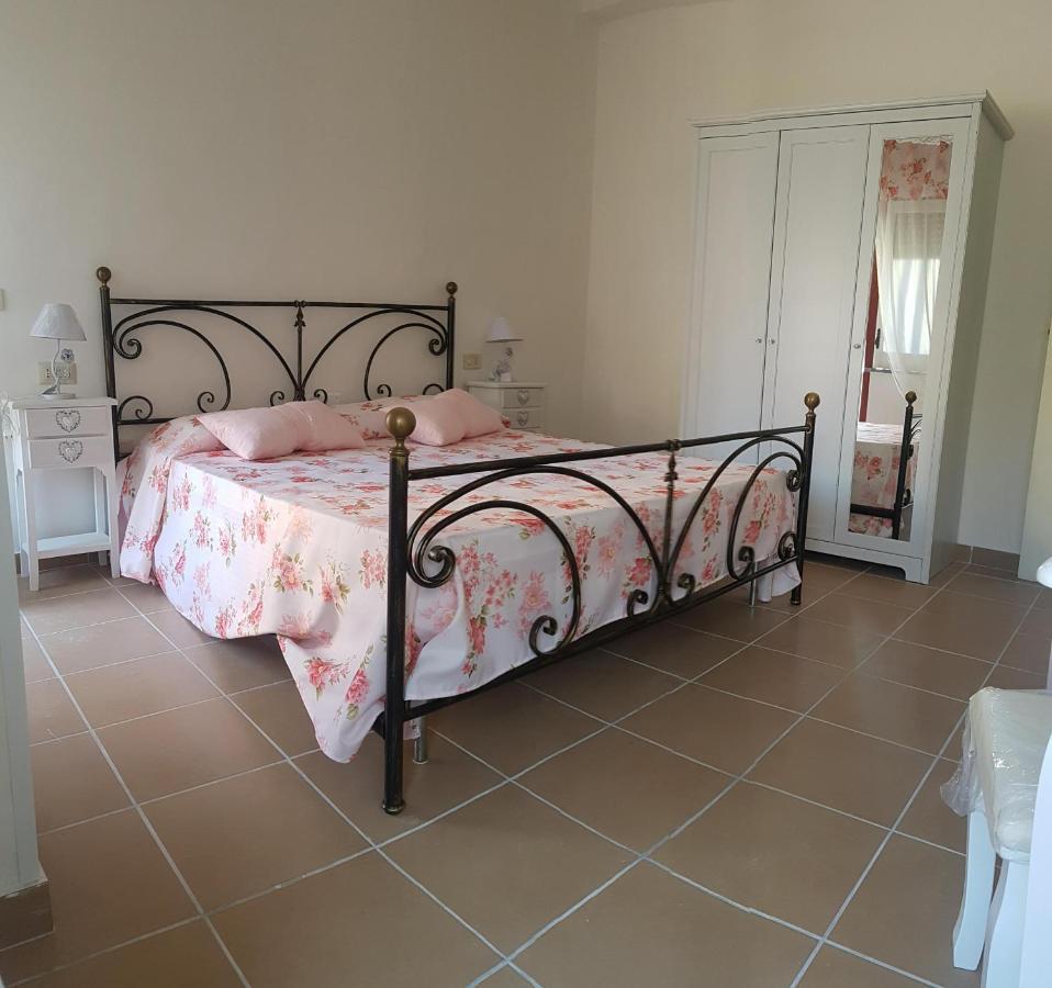 B&B Kalinikta Ascea Buitenkant foto